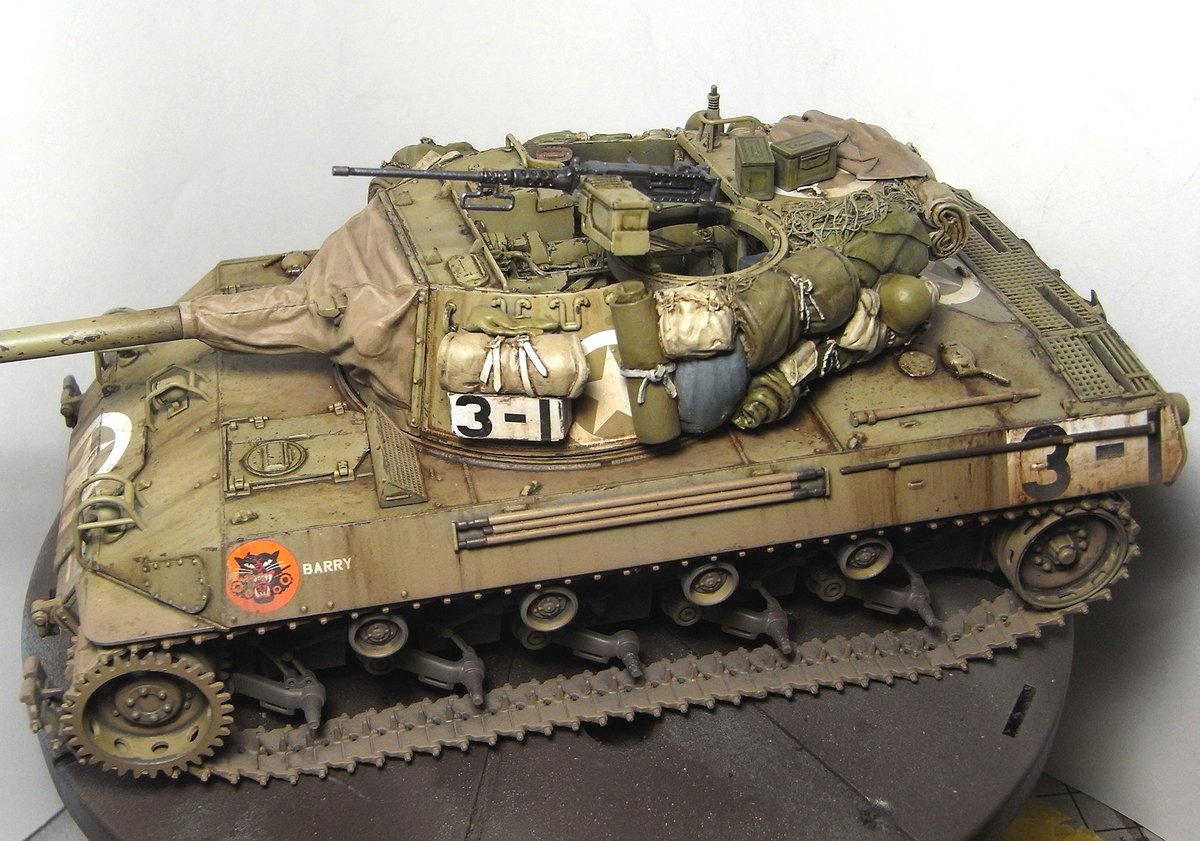 ground vehicle motor vehicle military tank no humans weapon machine gun  illustration images