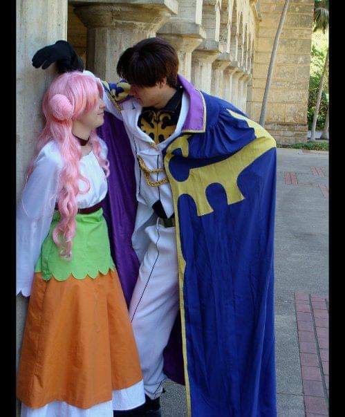 AussieLooter's tweet photo. My husband now, bf back then made me cosplay Euphemia Li Britannia to his susaku. I made him be my full metal panic sousuke to my kaname.
His not a cosplayer but did it to get my attention. Married since 2019 with a baby on its way due 28th May 2022<3
#FullMetalPanic #codeGease https://t.co/DEFqwda2et