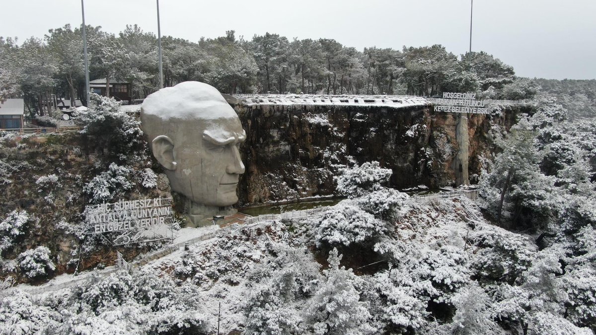 Antalya07_'s tweet photo. 29 yıl sonra Antalya’dan kar manzaraları… https://t.co/KDt1mCgbYf