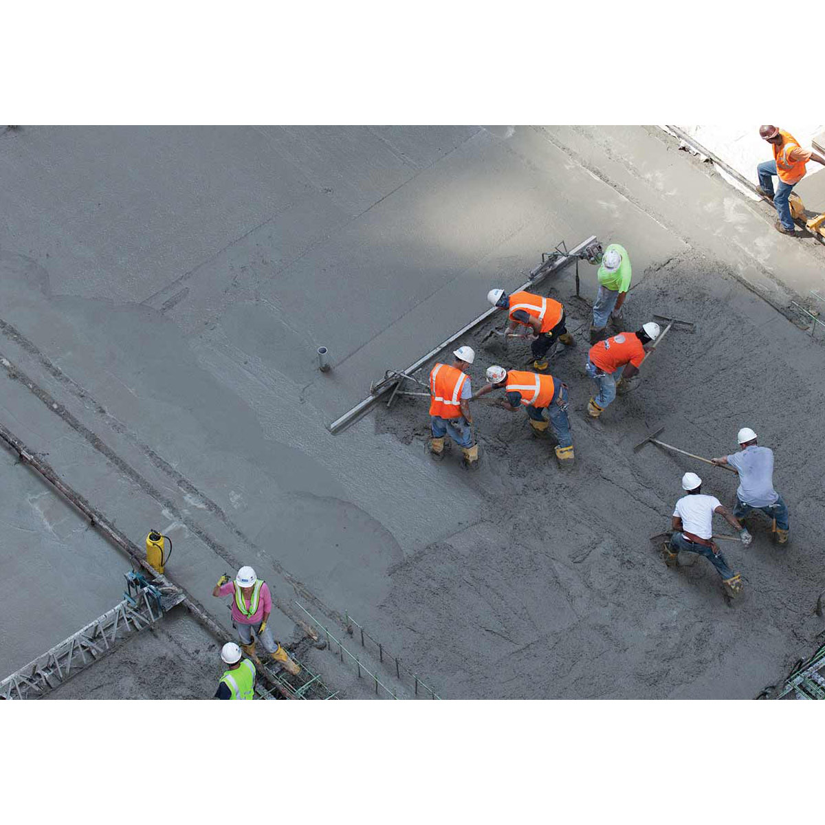 ConcreteEnginee's tweet image. WHAT IS SO SPECIAL ABOUT HIGH PERFORMANCE CONCRETE?

HPC has better performance 
Basic features: 
1 STRENGTH
     &amp;lt; 50MPa Normal (NSC)
     ~50Mpa High (HSC) 
2 DUCTILITY
3 DURABILITY

Chat:
wa.link/sl5ey0

myconcreteengineer.wixsite.com/malaysia

#concrete #concretetechnology