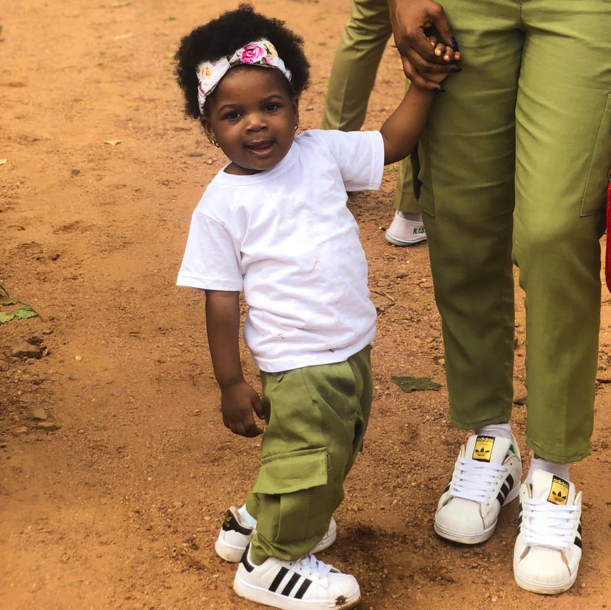 Naija_PR's tweet image. Drop a picture of you in NYSC Khaki 🥰😍