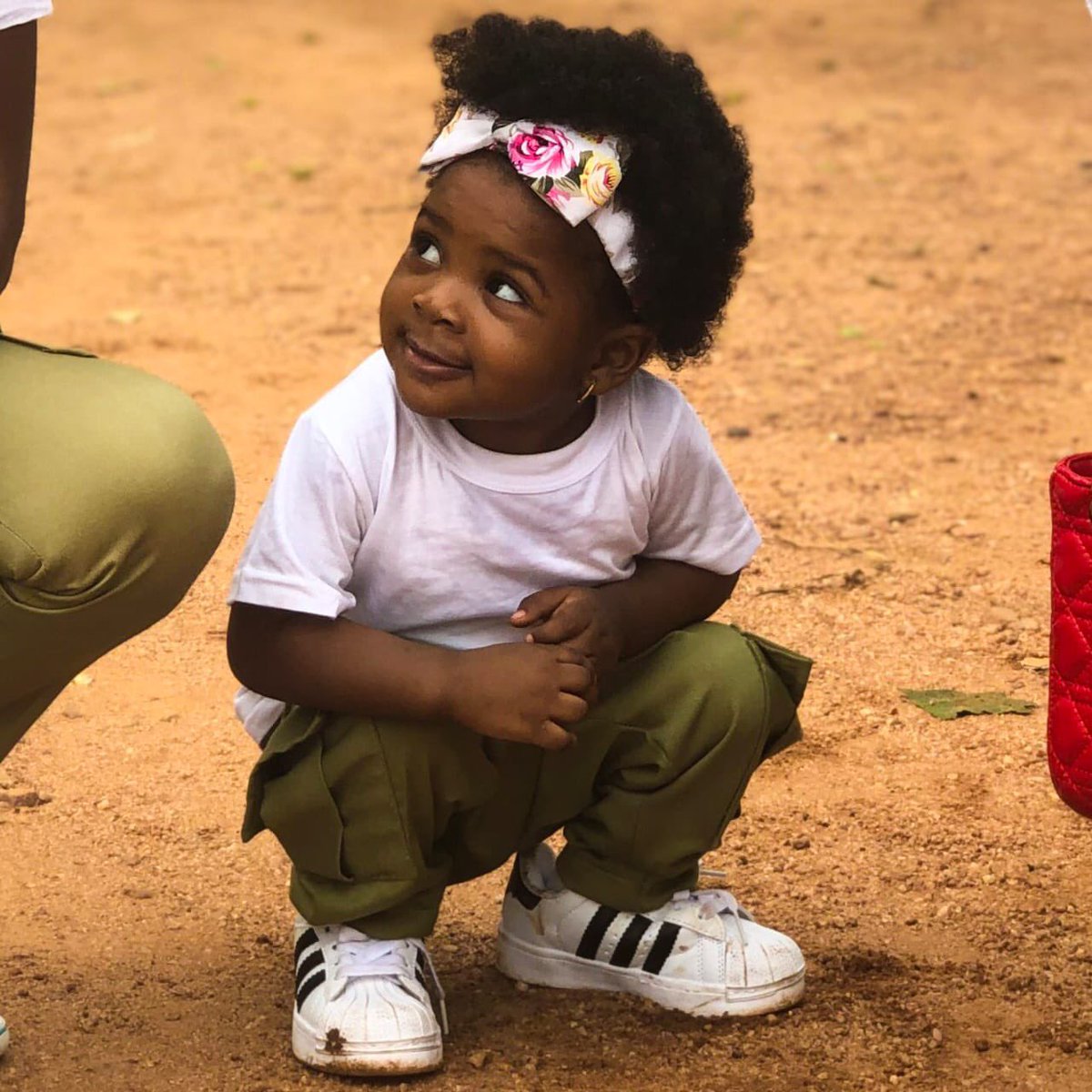 Naija_PR's tweet image. Drop a picture of you in NYSC Khaki 🥰😍