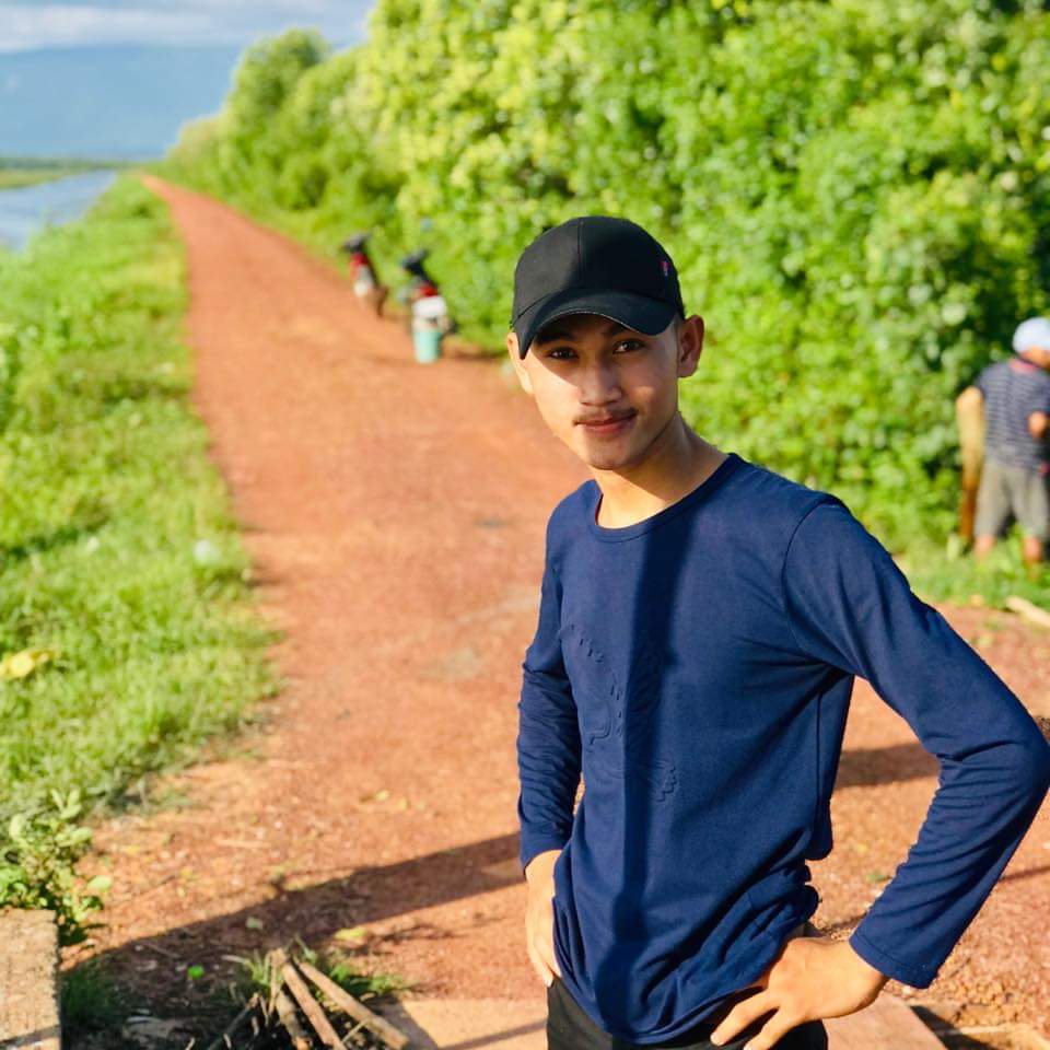 យើងមិនស្អាតទើបគ្នាអ្នកស្រលាញ់