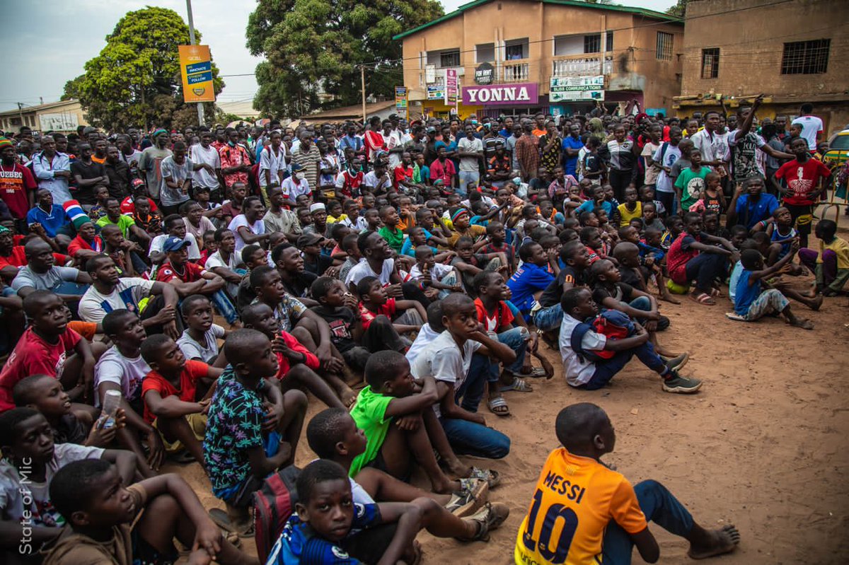 Jc_Bolt's tweet photo. ๐ฑ๐๐๐๐๐๐๐ ๐๐๐๐๐๐ โค๏ธ
These were ๐ฌ๐ฒ Gambia fans watching their national team making their historic first participation in the championship and qualifying for the quarter-finals. ๐ฌ๐ฒ
#AfricaPredict #TipsForYou #TotalEnergiesAFCON2021 #AFCN2021 | #GINGMB https://t.co/Ioqcv0eJMz