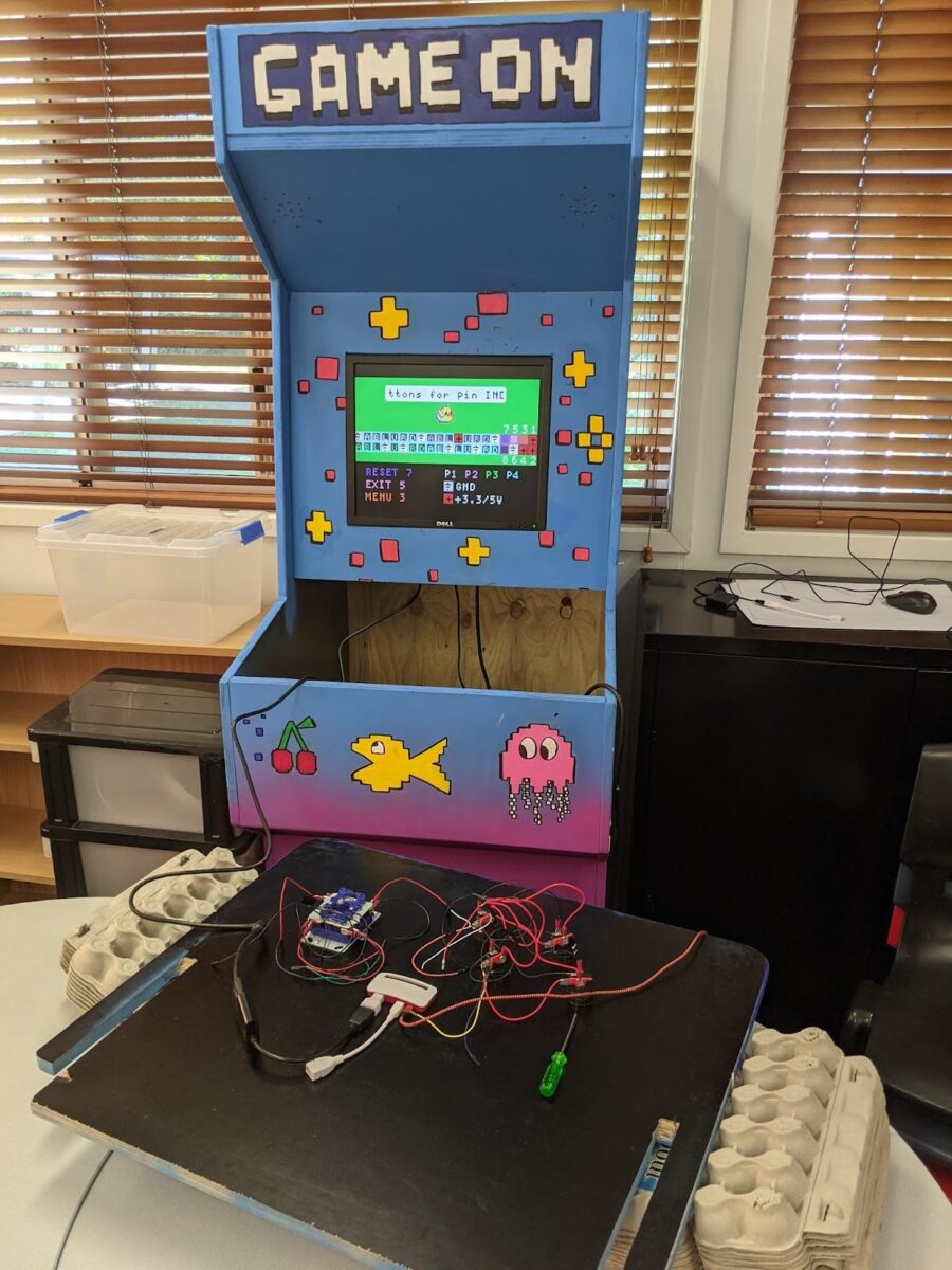 Raspberry_Pi's tweet photo. Art, IT, and Design students from Meridan State College in Queensland, Australia collaborated to build this full-size Raspberry Pi Zero-powered arcade.

Oh, and they designed all the games for it too.

https://t.co/rvTsBXMW2D https://t.co/EqCFWPe7t8