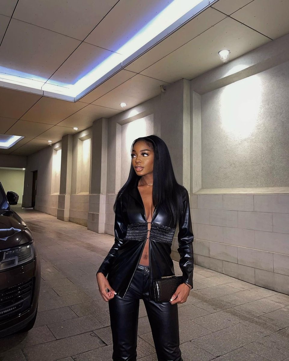 ISAWITFIRST tweet media