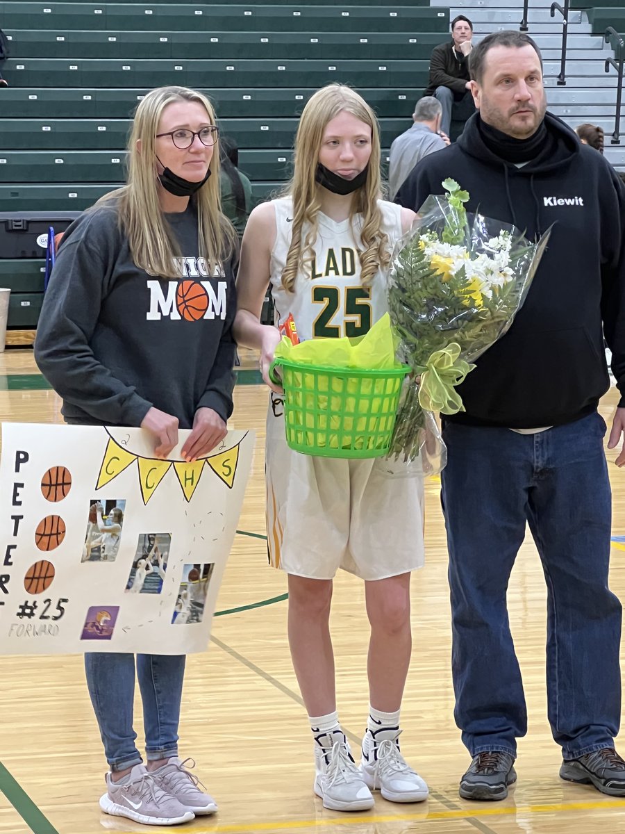 🏀 Lady Coalers defeat Streator on Senior Night..Great to Recognize our Seniors who have been dedicated to the program for 4 years.
