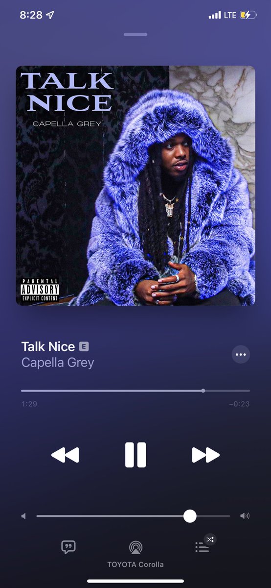 Niesha_ox's tweet photo. @CapellaGrey  on repeat ! https://t.co/lv6NcNOeou
