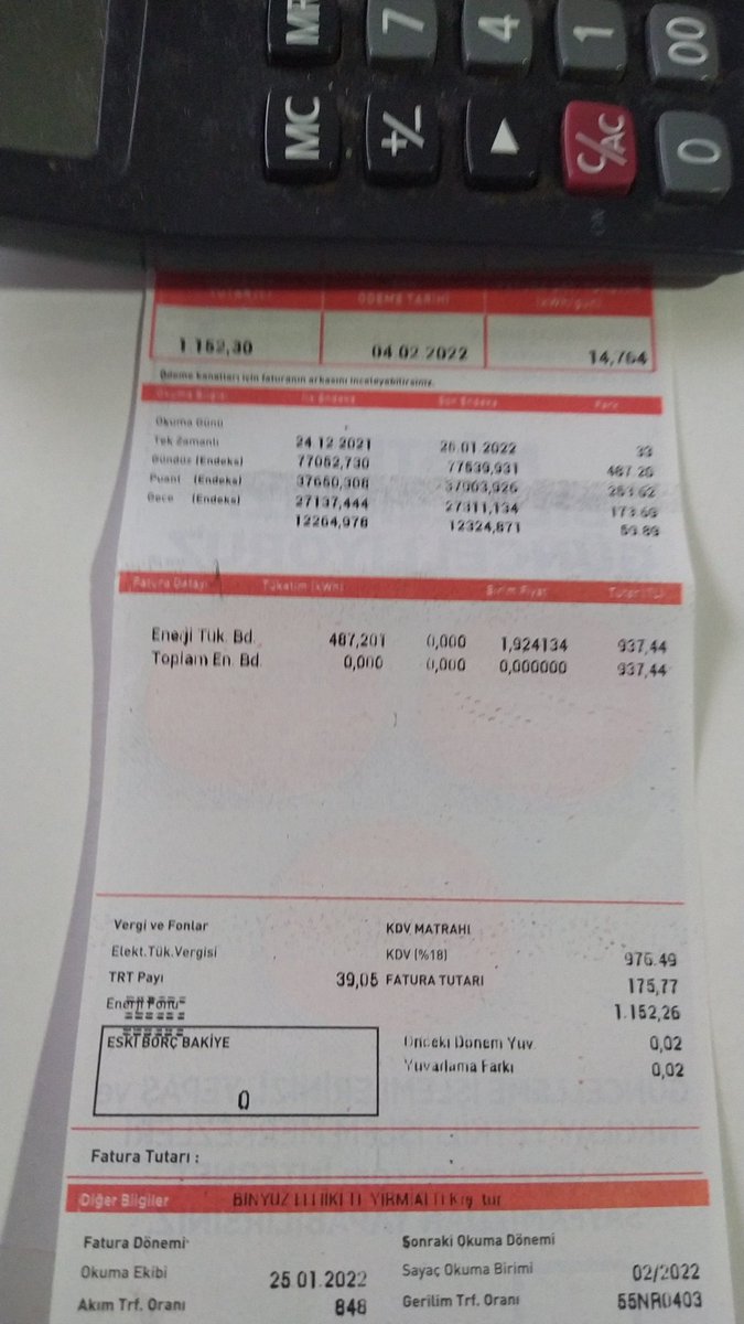 CagrGac's tweet photo. 12 tane televizyon 
Ortalama çalışan televizyon sayısı günlük 8
Burası PlayStation salonu ne ısıtıcı ne dolaplarim ne de ekstra elektrik yakan bir alet var elektrik yakan her aleti kaapttim napim müşterileri televizyon yerine nerde oynatiyim tasarruf et diyenler... https://t.co/IZb7gVwOTb