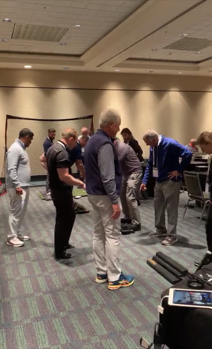 Moflexllc's tweet photo. Post Up! 🏌️check out Moflex at the PGA Merchandise show this week in Orlando! 
Whose going? 
Use the show code “FLEX20” to get 20% off and free shipping. https://t.co/HV4RlJ9H6W