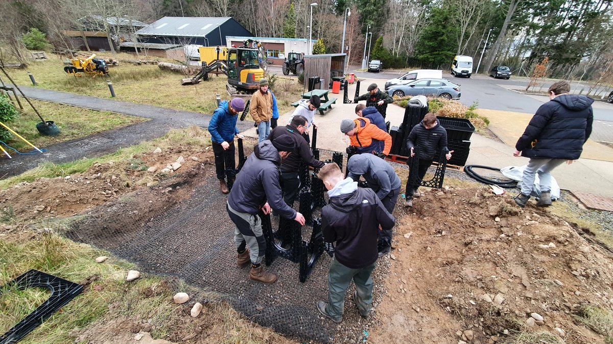 GreenBlueUrban's tweet photo. As part of the continuing focus on #educating the next generation of urban foresters, Howard Gray spent the day at the Scottish School of Forestry.

Presenting to students at @ic_uhi and giving a live #RootSpace tree pit demo! https://t.co/xJJXTYiiXA https://t.co/iv9GC0g2eB