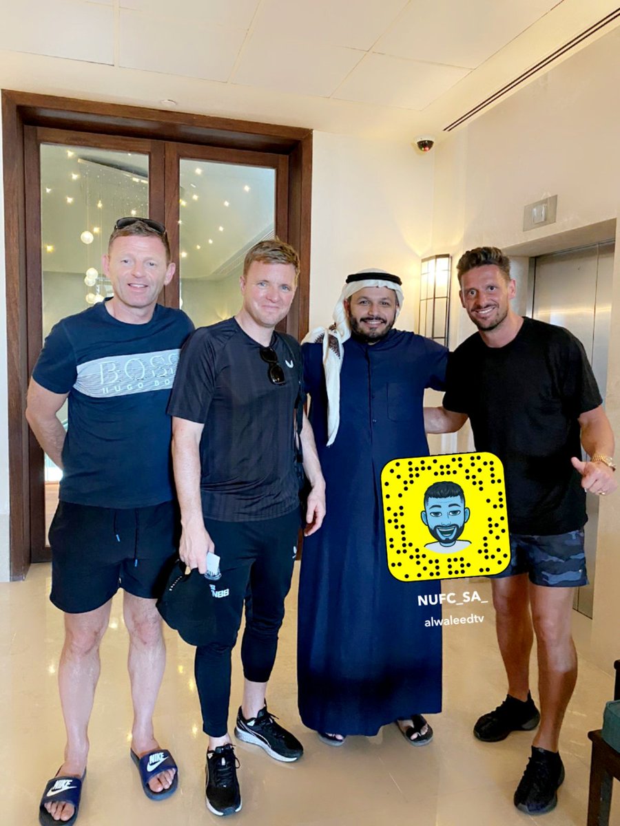 Alwaleed_Debasi's tweet image. All the best in the Premier league 
🤍🖤
Howay the lads 
مع الطاقم التدريبي لنادي نيوكاسل 
ايدي هاو 
جيسون تيندال 
غريمي جونز 
#نيوكاسل مع وليد  #NUFC