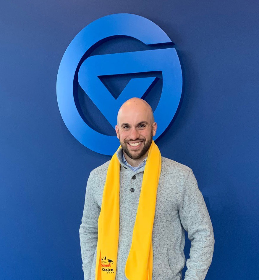 GVSUCSO's tweet photo. It wouldn't be #SchoolChoiceWeek without yellow scarves and swag to celebrate. Thanks @schoolchoicewk! Glad to show off our pride for helping #Michigan communities establish school options through innovative #charterschools. https://t.co/d8RLNAkqcP