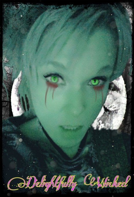 Then picsart.. https://t.co/dW6jzZNujb<a href="/tag/newprofilepic"class="tags"><span>#newprofilepic</span></a>
