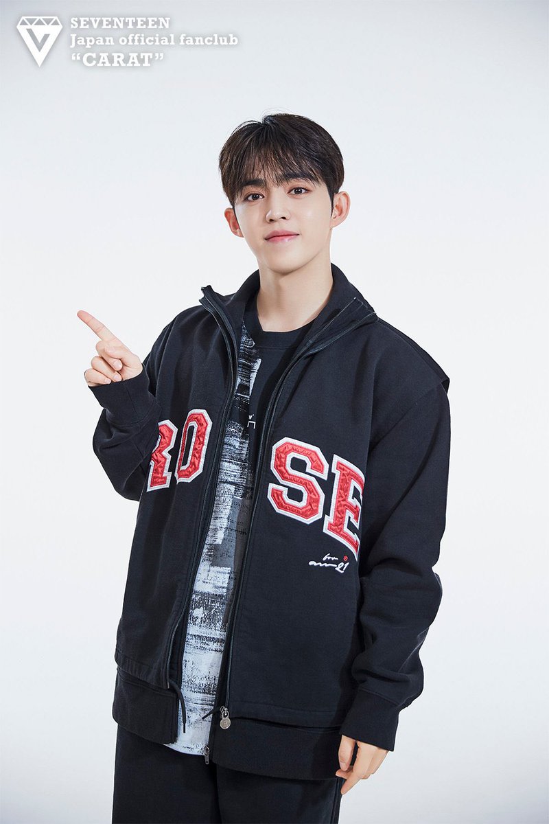 sounds_of_cheol's tweet photo. seungcheol 🤍👈🏻 https://t.co/yXR7NMMMLv