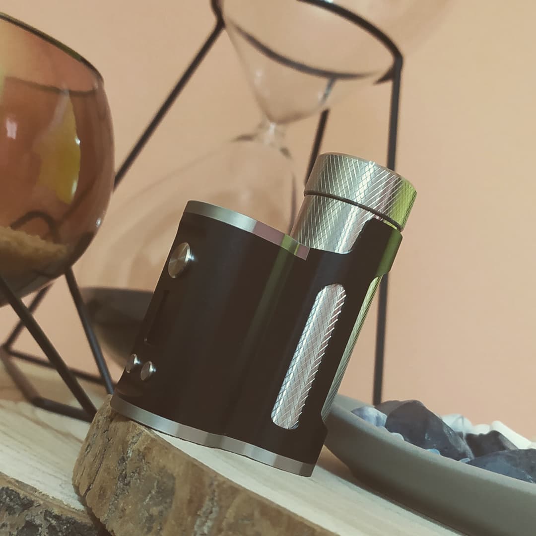 3Avape's tweet photo. 💨🔥Did you use this kind of MOD before?🧐😄🔋
::
https://t.co/EPbJAZJ5Lu
#ParamourSBSBoxMod #vapefam #vapecommunity #vapeporn #eliquid #vapelove #vaper #vapehooligans #ecig
:: 
Warning: You must be legal age of vape, thank you. https://t.co/BpIyt0APOC