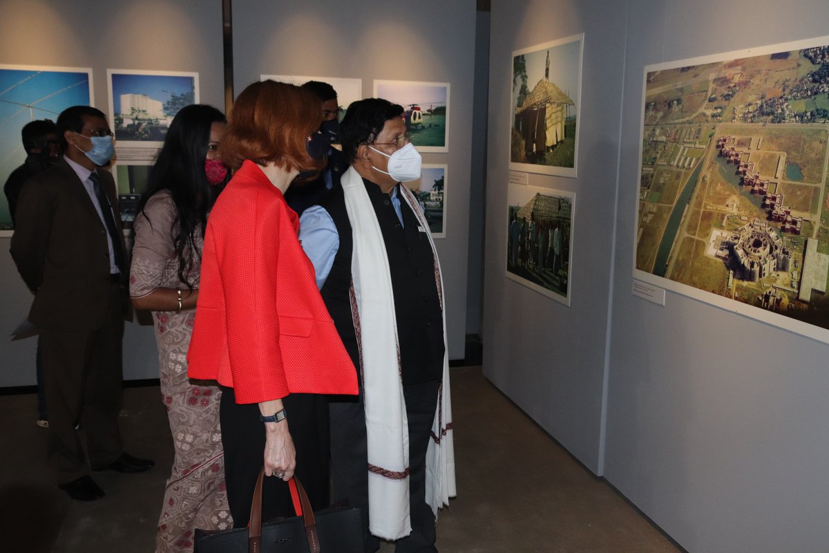 ICRC_bd's tweet photo. The exhibition “Humanitarian Principle: Here and Now” is open for all visitors at Liberation War Museum #Dhaka. Foreign Minister @BDMOFA of #Bangladesh inaugurated the exhibition today amidst a formal opening ceremony, also attended by our head of delegation &amp; other dignitaries. https://t.co/7kM9SGKqSk