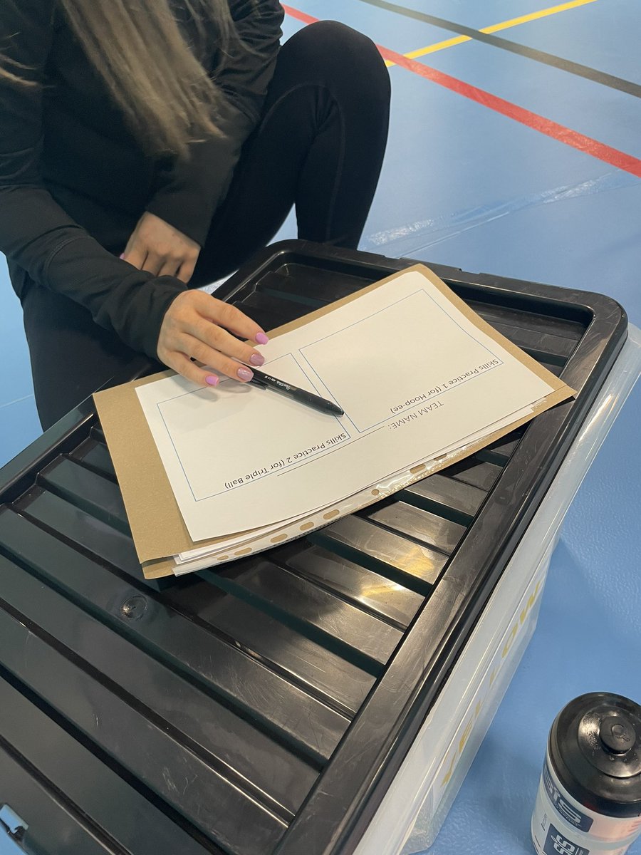 bl4ckp4nthers's tweet photo. Time to plan skill based practices to support our “achievement” in todays tournament 🤞🏼
#StrathSportEd2022 https://t.co/ITGeZ2w0Yo