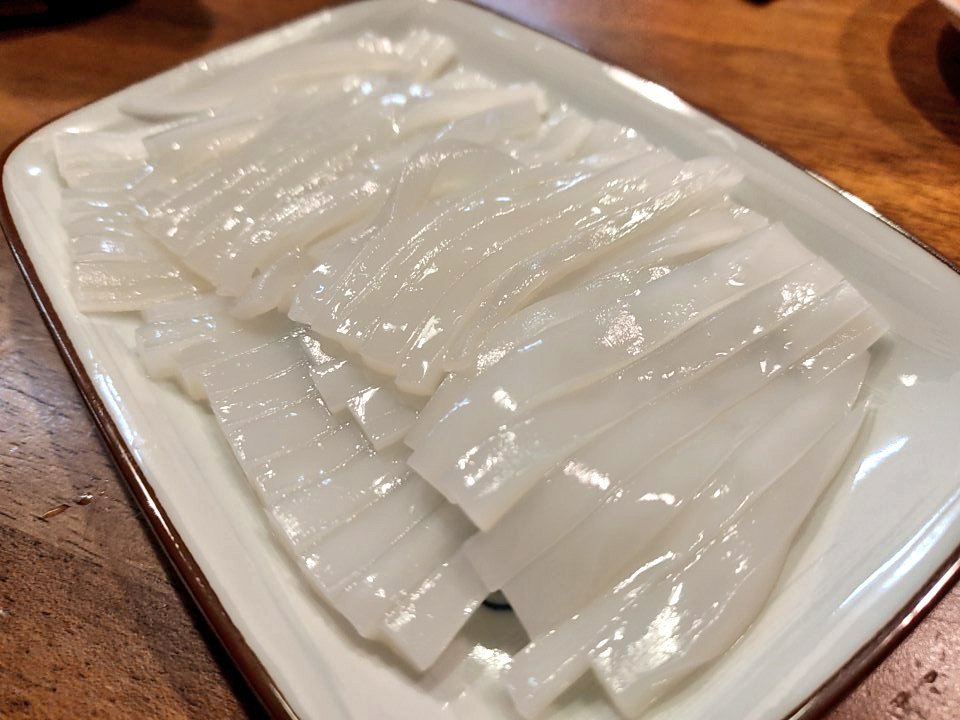 イカの刺身最高すぎる～😊 