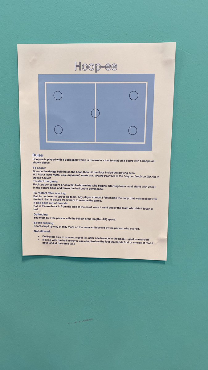 Regends5Regends's tweet photo. Future socks get practising! #StrathSportEd2022 https://t.co/ZyumgRspQi