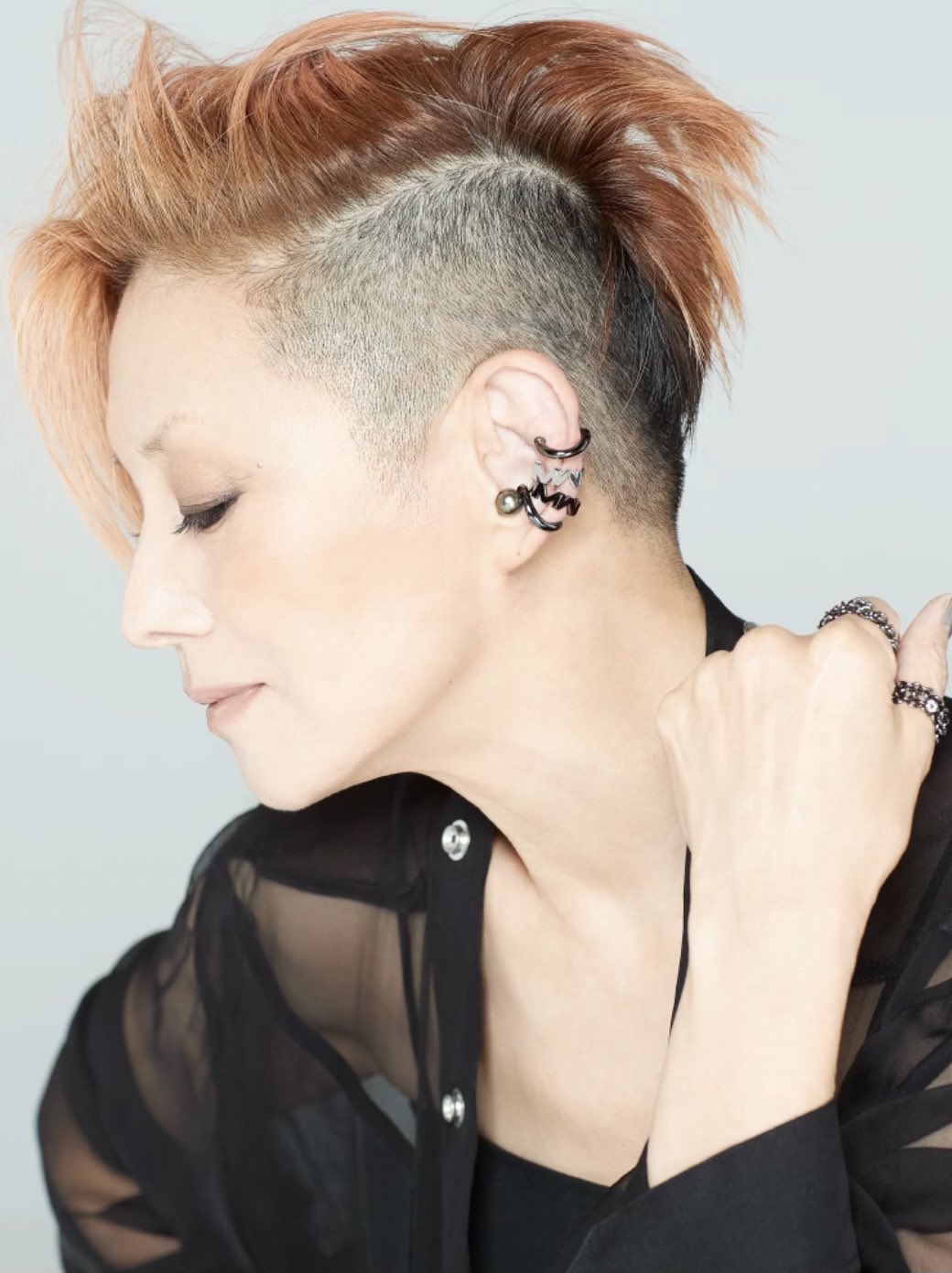 夏木マリ Passionoir Official Mikimoto Voguejapan Mari Natsuki Natsukirock ピアスあけてないから イヤカフ派 お気に入りのブラックパール T Co U7mlgzjmn0 Twitter
