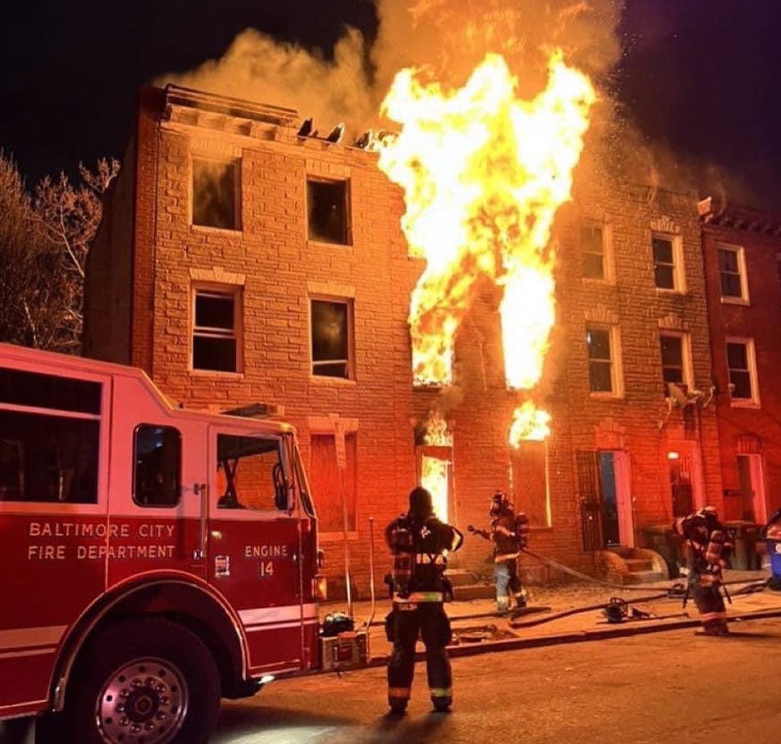 FireFFanatics's tweet photo. These hero’s gave their lives helping others which is what we all do this for. @BaltimoreFire 
RIP Lt. Paul Butrim: Truck 23
FF Kenneth Lacayo: Engine 14
FF Kelsey Sadler: Engine 14 and FF John Mcmasters: Engine 14 is in critical condition and could use all of our prayers! #LODD https://t.co/S5yYiVRhCs