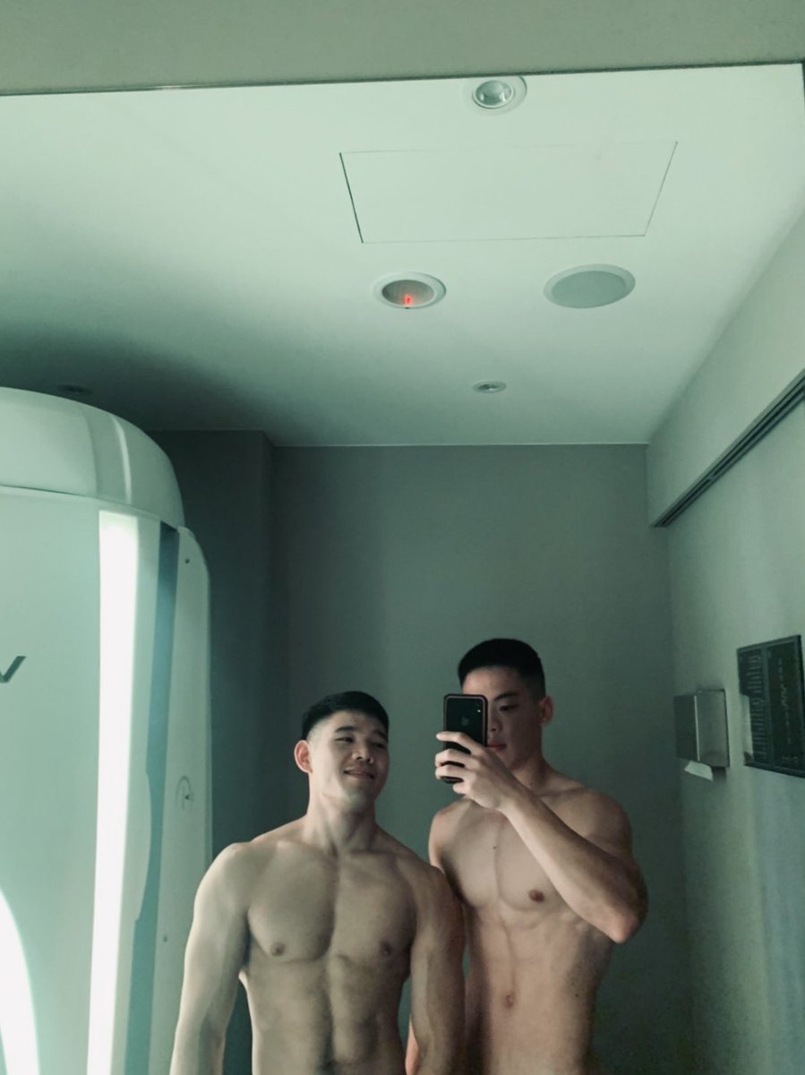 最近忙搬家，沒什麼時間來補色🥺