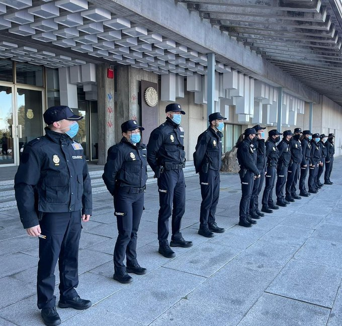Policía Nacional tweet media