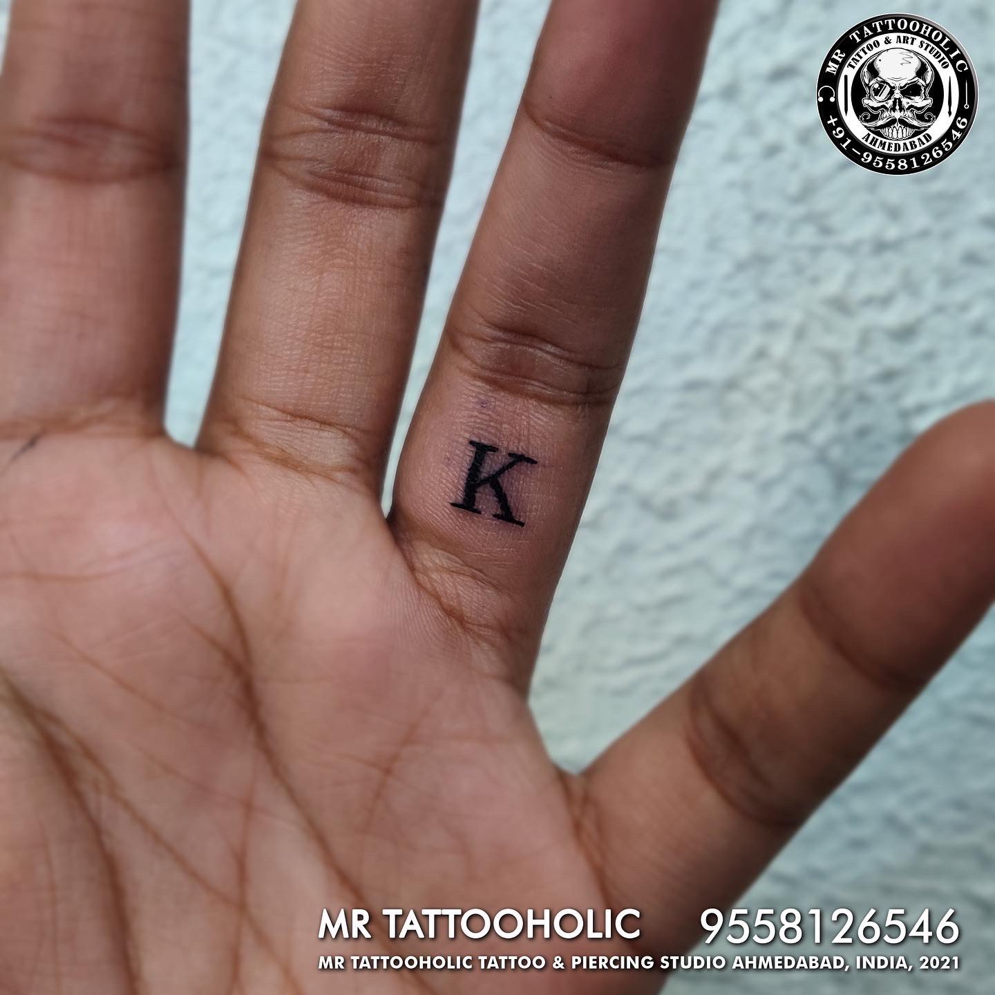 ✨K ✨with👑 Crown 👑 finger tattoo design #trending @46_mukesh_tattoo_artist  @instagram @instagramforbusiness @46_mukesh_tattoo_artist | Instagram