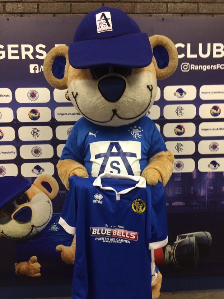 ArchivePaget's tweet photo. Throwback to a classic @RangersFC themed @PagetRangers away kit. Brilliantly sponsored by @BluebellsPDCarm and adopted by Bears worldwide.

We were quite successful that season too…

✅ Best FA Vase Run
✅ Promoted
✅ Cup Winners https://t.co/VF7dYbB2GG