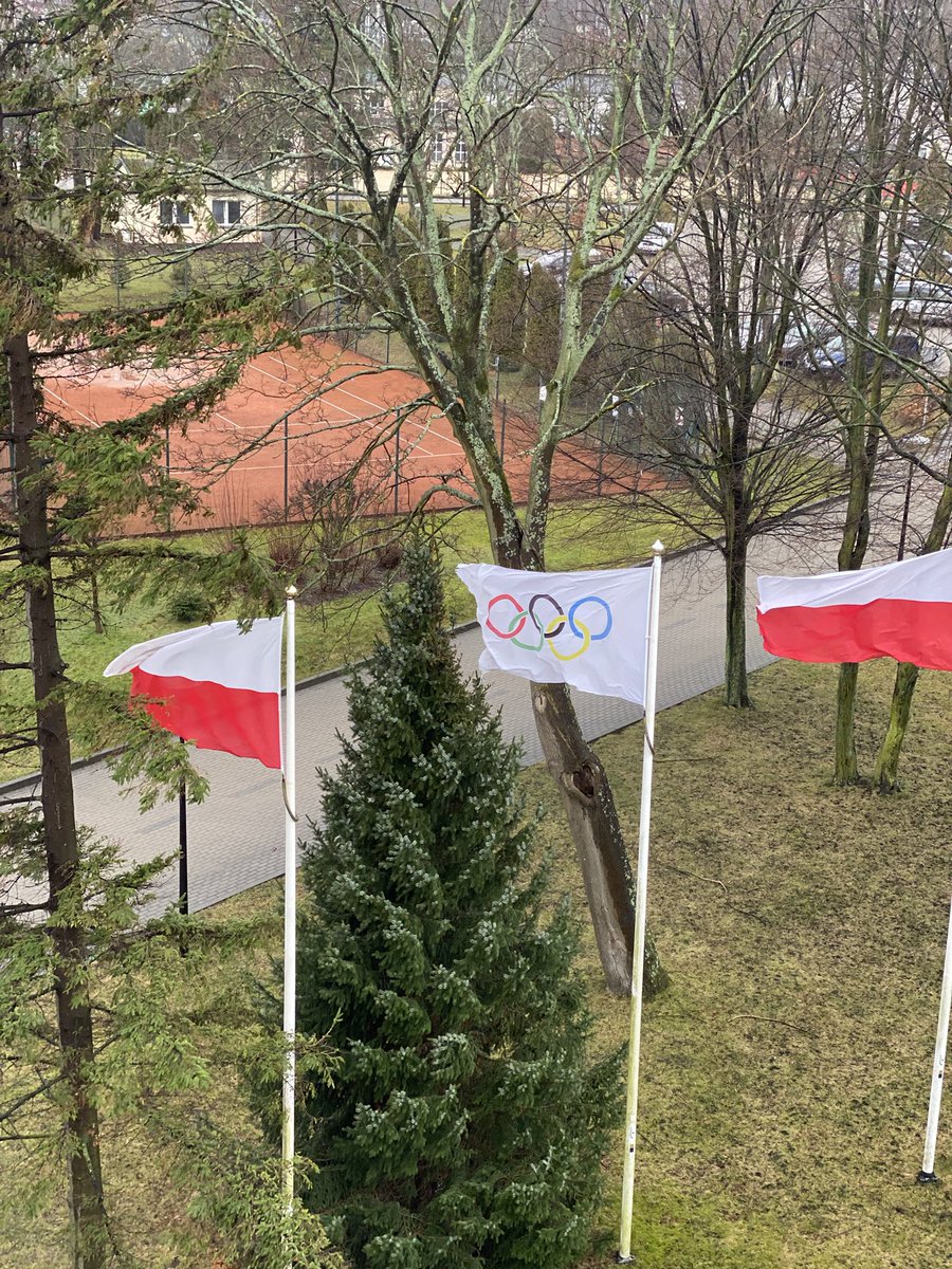 hipoksja's tweet photo. Centralny Ośrodek Sportu w Cetniewie już niebawem uruchomi pokoje sypialne i sale treningowe w warunkach hipoksji. Góry nad polskim morzem 🏔🌊 🔥 @cos_opo https://t.co/xwkD15vcJH