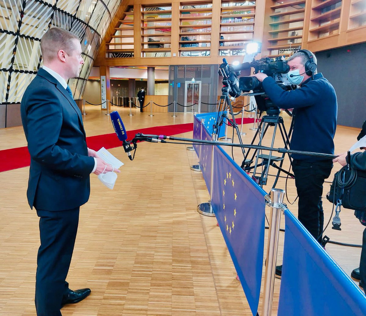 martin_klus's tweet photo. Glad to be in #Belgium 🇧🇪 again. Day before 1st #GAC meeting 🇪🇺 in 2022 led by #PFUE2022 🇫🇷 (My doorstep 📹 is here: https://t.co/G25iPo9ebm), I visited the beautiful city of Antwerp &amp; meet w/ the Honorary Consul of Slovakia 🇸🇰, experienced diplomat Mr. Gunnar Riebs. 🤝 Thanks. https://t.co/YVp5Dn5WwP