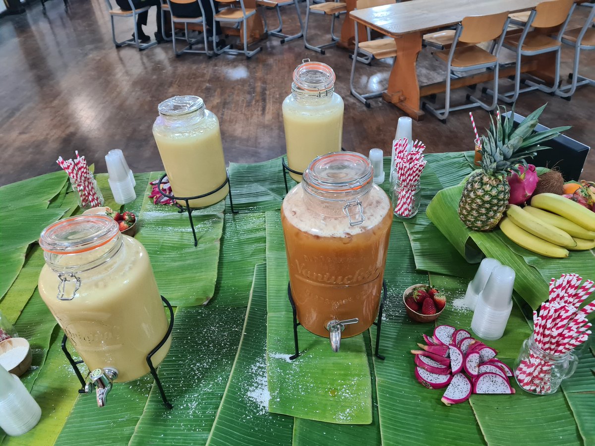 PangCollFood's tweet photo. First TNT (themed night Thursday) this year! Caribbean Night! #jerkchicken #mocktails #mangocheesecake #reggae #buffulostance Thanks to the PPA for allowing me to snoop around their store room #palmtrees #PangCollCommunity @HolroydHowe @NSkevington75 @GaryFox88 @PangbourneColl https://t.co/dz9YyBAtvp