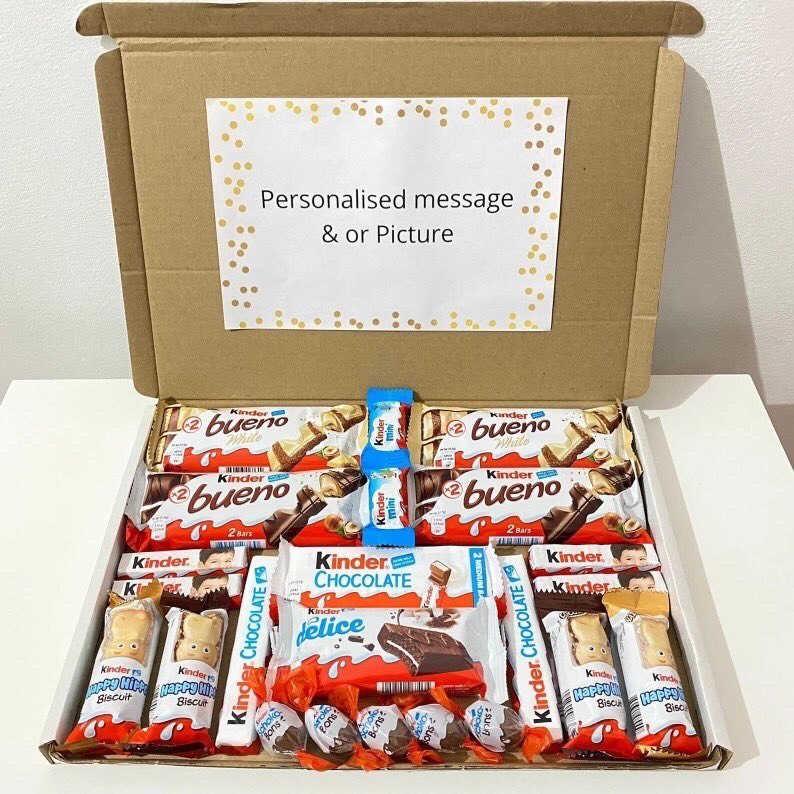 TiaJ0304's tweet photo. Y’all be a gem and head to my website to purchase your own hamper 😍 Valentine’s Day hampers up now for a discounted price👀 limited time only 

Link in bio https://t.co/GlQMoRGjwC