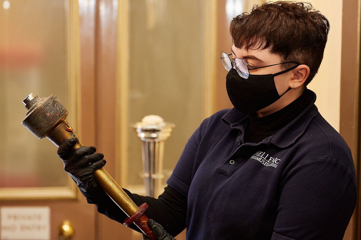 Want to learn more about the museum sector? Join our wonderful volunteer team! We are currently recruiting volunteers to work across front of house, programming and events! Head to our website for more details: bit.ly/3AvYpsB

#artsvolunteers #museum #arts #volunteer