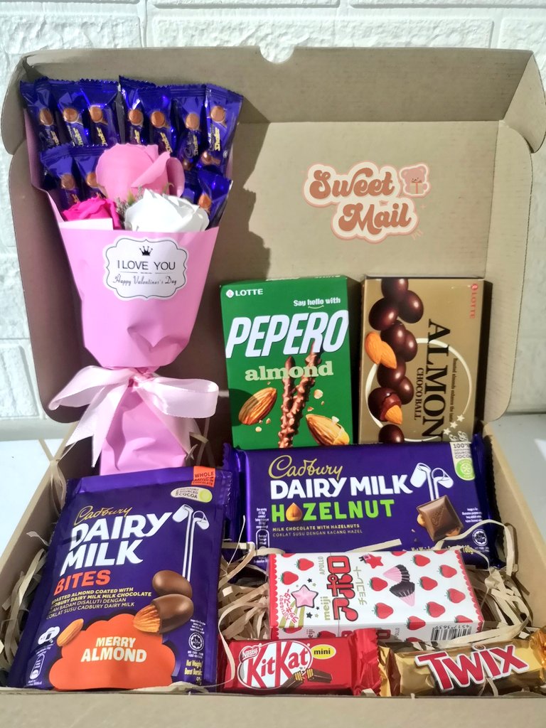 sweetmailph's tweet photo. κ° #SweetMailForm π κ± β BATCH 1 V-DAY
It's time to give your loved ones a special package this Valentine's π Pre-order NOW!
π FOR YOU: https://t.co/zKHLykDfIy
π FOR SOMEONE: https://t.co/zBd1uR4ohb https://t.co/fnAZziPc4J