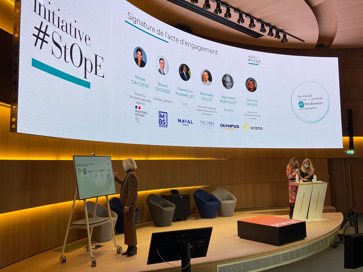 Waouh ! 37 nouveaux signataires #StOpE
❤️👏🎉🎉🎉
CC @ThomasAnnelaure <a href="/ASBeraud/">Anne-Sophie Beraud</a>  <a href="/ReckelMorgane/">ゴールド</a>