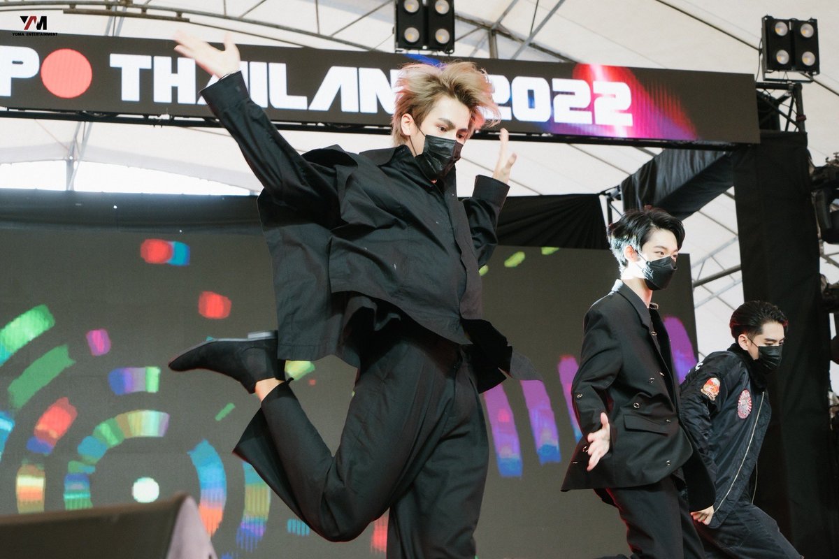 Ploy_Praphaphorn tweet media