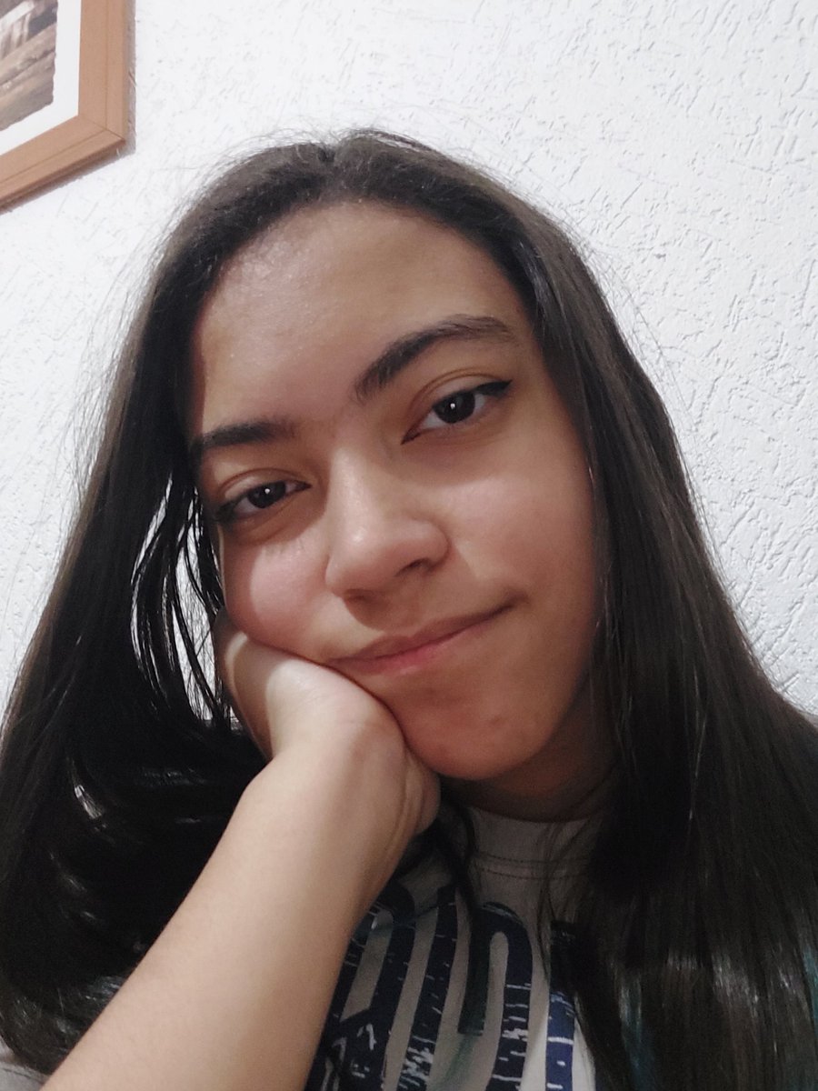 Cota_Papini's tweet photo. #bomdiasp Minha filha Layla faz 15 anos hoje https://t.co/cB6j636t4z