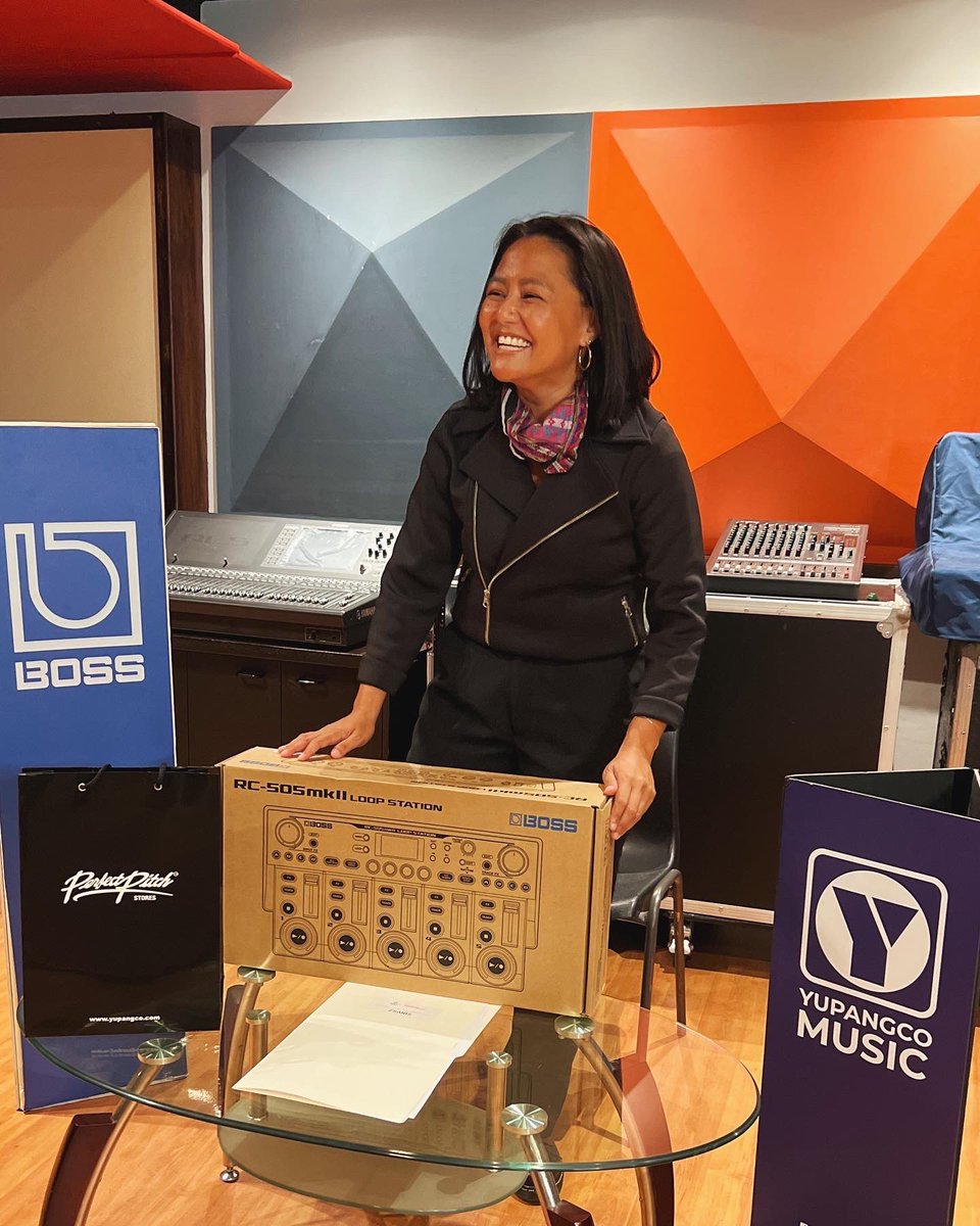 zsaris's tweet photo. Offically part of the @RolandGlobal family! π± π΅π
Iβve built my lifeβs work using only BOSS loopers and effects β IβM SO STOKED THAT THE DREAM IS NOW π₯² Thank you for the trust #BOSSph @yupangcomusic ! Letβs go places with the #RC505mkii ππ #loopstation https://t.co/WBjEfrPQDv