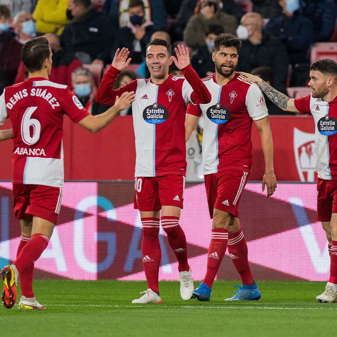 RCCelta's tweet photo. Un equipo que non deixa de 𝗹𝗼𝗶𝘁𝗮𝗿 💙💪

#RCCelta @besoccer_ES https://t.co/YMAit2XcxN
