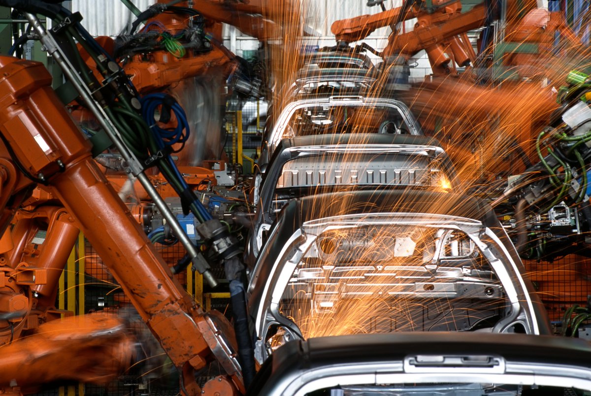 Sostenibilità industriale della #transizioneenergetica? Possibile, puntando su R&amp;D anche per PMI #automotive <a href="/ANFIA_it/">ANFIA</a> <a href="/CamComTorino/">Camera Commercio TO</a> <a href="/CaFoscari/">Università Ca' Foscari Venezia</a>  Dal nostro blog lo studio su #automotive <a href="/regionetoscana/">Regione Toscana</a> 
movet.org/la-sostenibili…