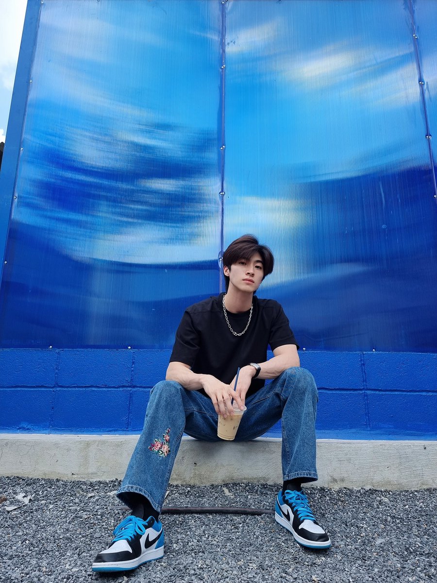 bluepongtiwat_'s tweet photo. 🥤 https://t.co/pnF0SjL9a9