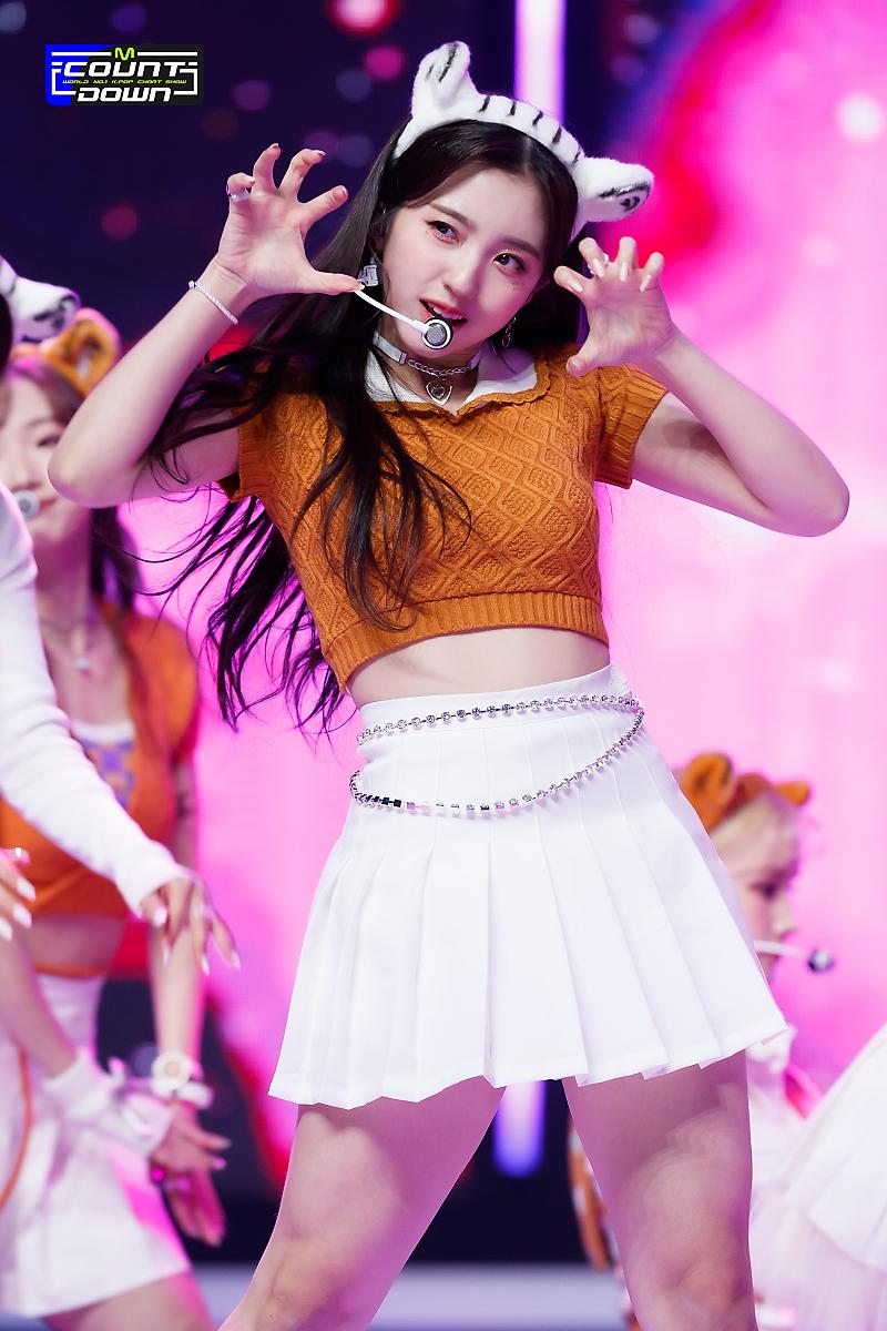 KYSFILES's tweet photo. 220120 #MCOUNTDOWN #YESEO https://t.co/ARg7t1NIbS