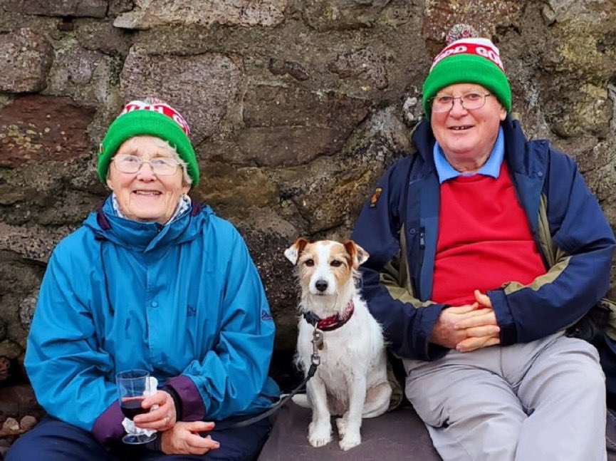 elsbeth_james's tweet photo. Pen blwydd hapus @urdd #dathlu100 https://t.co/zspzgIx72w