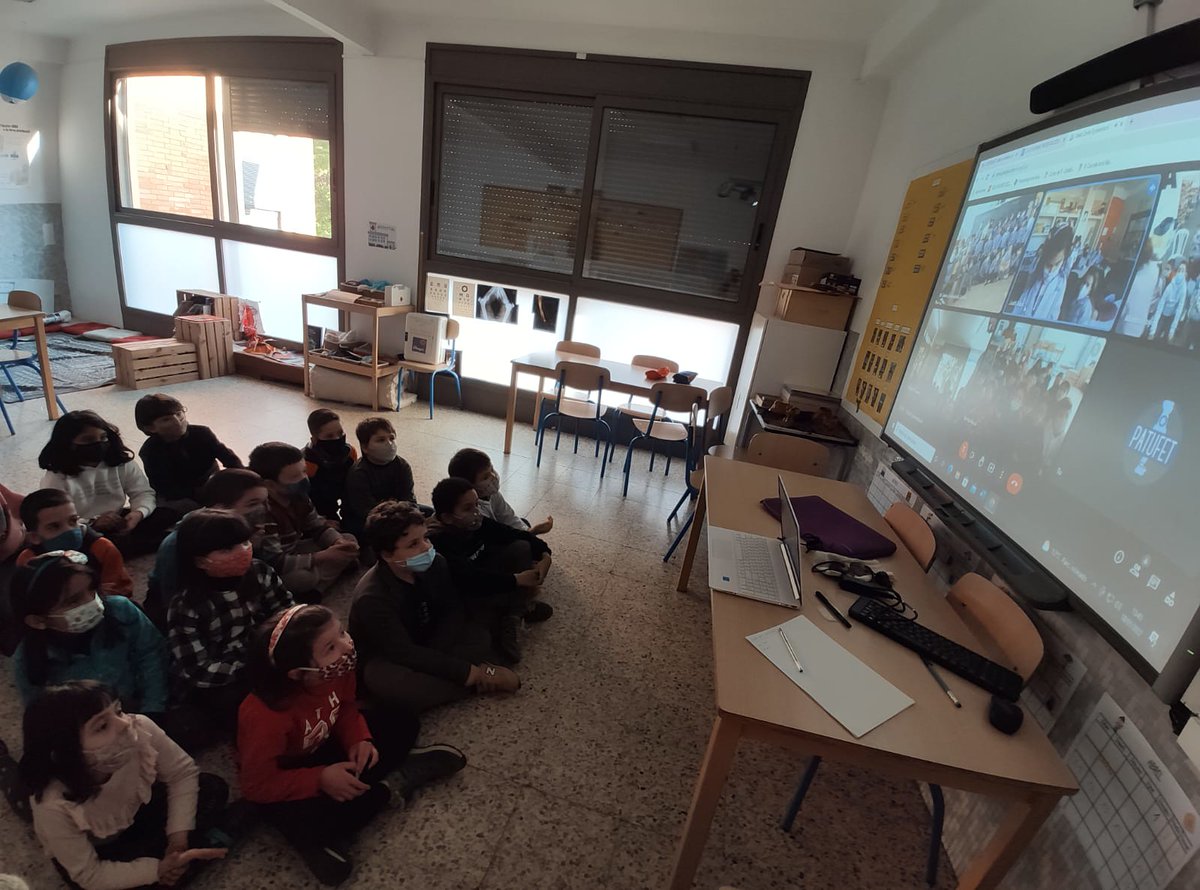 NouPatufet's tweet photo. 2n PRI hem començat #contesnet, un projecte entre centres de @FTrams que té com a objectiu fomentar la lectura entre l'alumnat, a partir de creació de contes col·laboratius.
Aquest curs compartim 3 contes amb @Cemporda
@Llor_Fundacio #cemontseny @IESANTJORDI.
#NouPatufet https://t.co/Qb1yB7sQjd