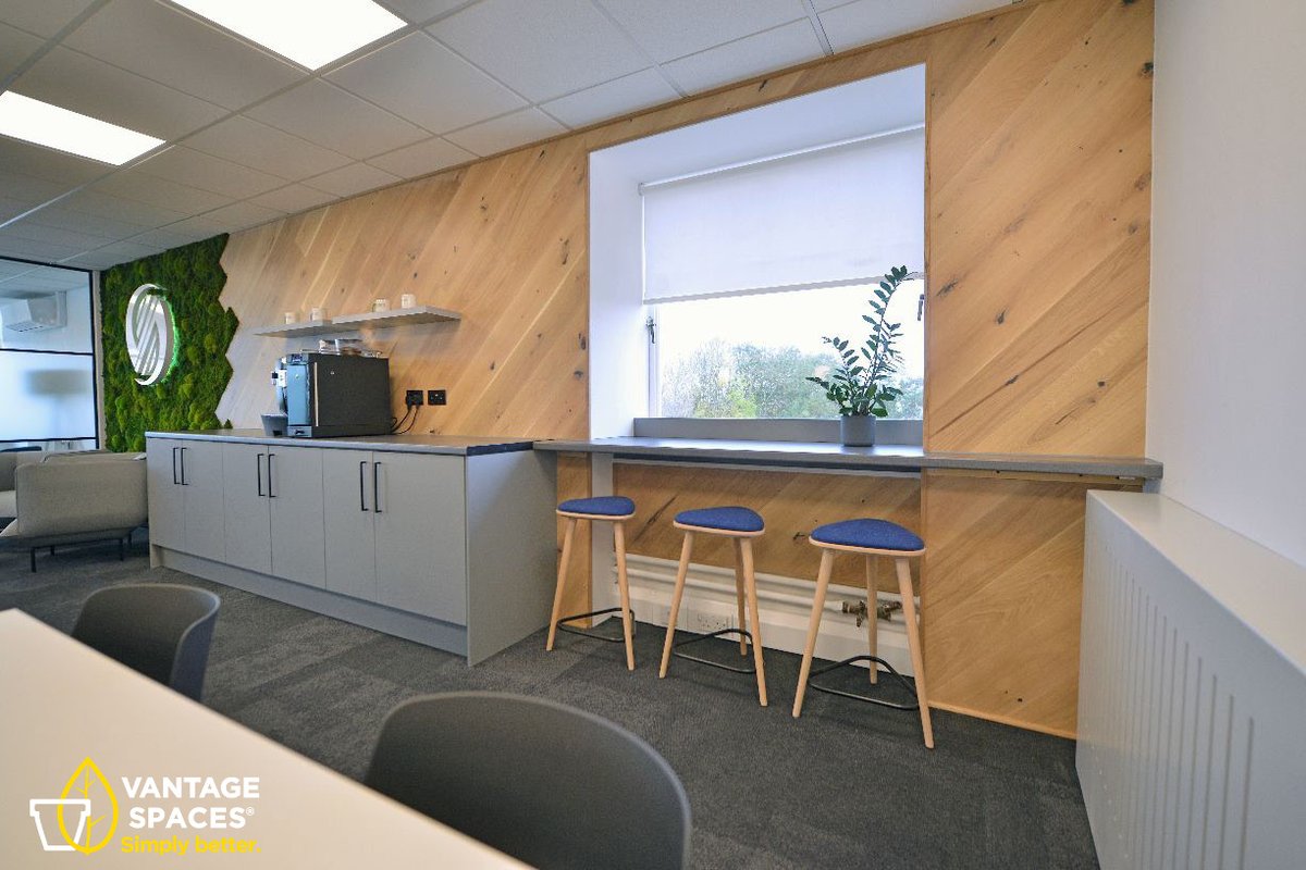 VantageSpaces's tweet photo. Another happy client with another gorgeous moss wall for their logo!
We’ve been working with @Mirmac_Interior to design and install one of our infamous moss walls for @Allegiant_UK.
We hope they love their new social space; a brilliant design brought to life!
#OfficeKitchen https://t.co/O2HjDSokEE