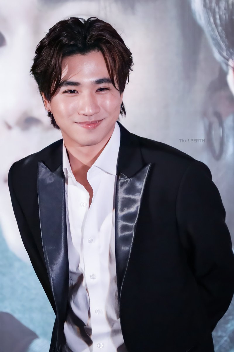 🖤

#KDPPE
#PerthTanapon 
#บอกโลกให้รู้ว่ากูรักมึง