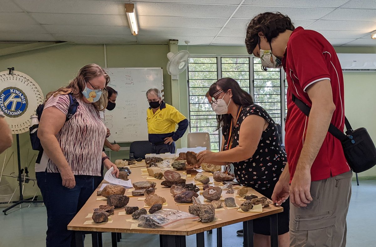 JarrettGeo's tweet photo. Fun outreach event today @GeoSocAustralia members helped our local lapidary club ID their impressive mineral and fossil collection. Good to meet a new group of passionate rock lovers in the area #geoscienceisforeveryone https://t.co/hOh7o5Yvrv
