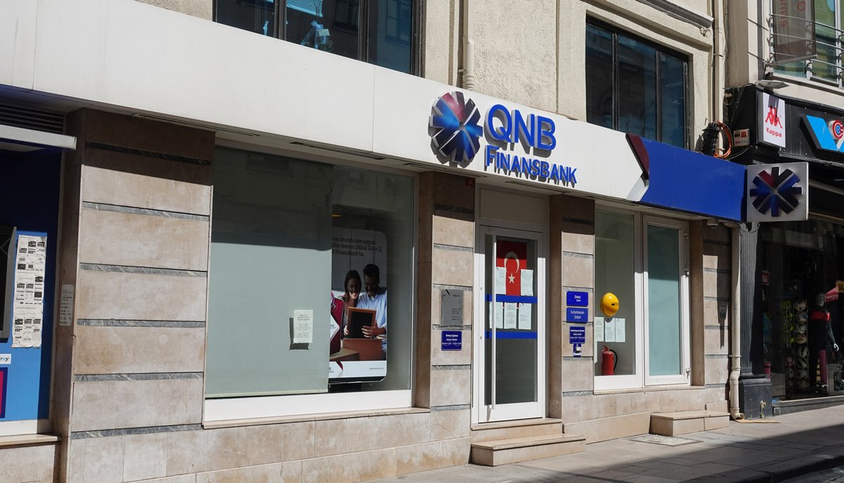 QNB Finans İstanbul ve ilçelerindeki tüm şubelerini olumsuz hava ve trafik koşulları nedeniyle erken kapatacak.
paramedya.com.tr/devami/70253/q…